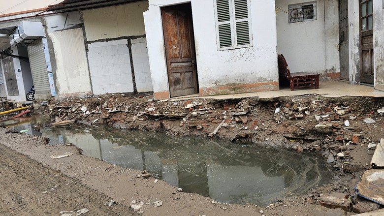 Bất an công trường thi công đường vào 5 trường học- Ảnh 3. Bất an công trường thi công đường vào 5 trường học- Ảnh 3.