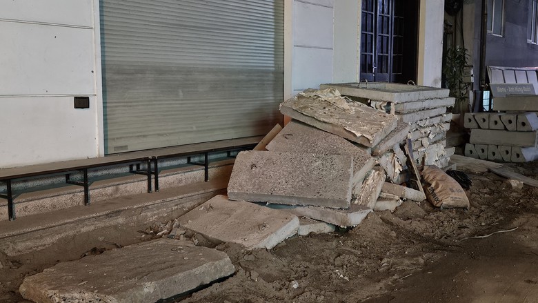 Bất an công trường thi công đường vào 5 trường học- Ảnh 13. Bất an công trường thi công đường vào 5 trường học- Ảnh 13.