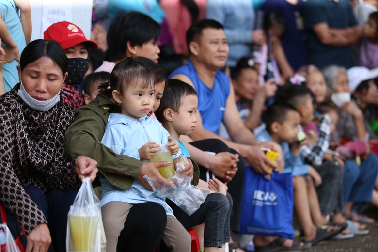 12 nghìn người tham gia, lễ diễu binh, diễu hành tại Điện Biên Phủ có gì đặc biệt?- Ảnh 14. 12 nghìn người tham gia, lễ diễu binh, diễu hành tại Điện Biên Phủ có gì đặc biệt?- Ảnh 14.