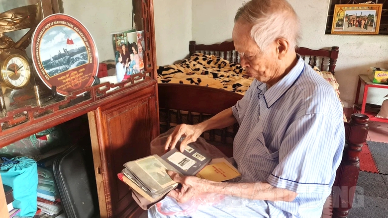 "Vua ph&aacute; bom" 4 lần được gặp B&aacute;c Hồ- Ảnh 2.