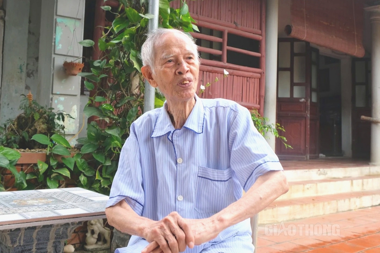 "Vua ph&aacute; bom" 4 lần được gặp B&aacute;c Hồ- Ảnh 4.