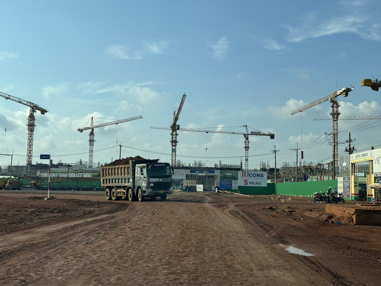 Chủ động nh&acirc;n sự, m&aacute;y m&oacute;c để tăng tốc dự &aacute;n s&acirc;n bay Long Th&agrave;nh- Ảnh 6.