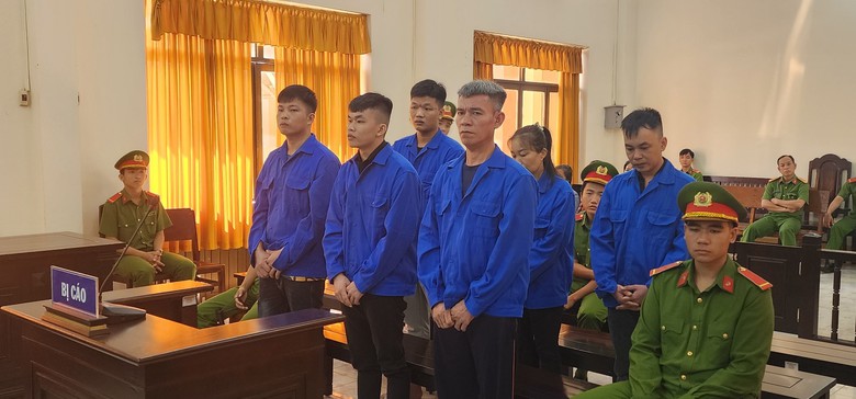 S&aacute;u người trong gia đ&igrave;nh lĩnh 44 năm t&ugrave; v&igrave; hỗn chiến- Ảnh 1.