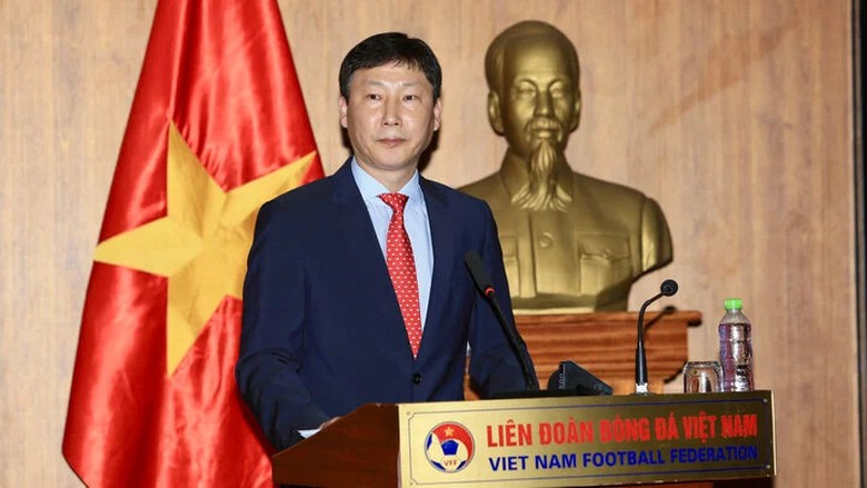 HLV Kim Sang-sik sẽ th&agrave;nh c&ocirc;ng ở Việt Nam nhờ lợi thế &ocirc;ng Troussier nằm mơ cũng kh&ocirc;ng c&oacute;?- Ảnh 1.