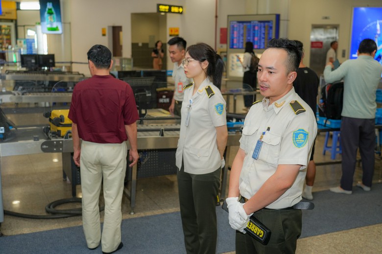 Giá vé máy bay cao do giá, phí sân bay?- Ảnh 2. Giá vé máy bay cao do giá, phí sân bay?- Ảnh 2.