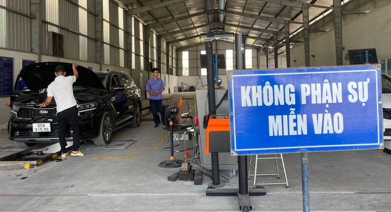 Đồng Nai: Th&ecirc;m một trung t&acirc;m dừng hoạt động, c&aacute;c trạm đăng kiểm kh&aacute;c chạy hết c&ocirc;ng suất- Ảnh 1.