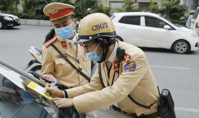 Đề nghị xử nghi&ecirc;m người giao xe cho trẻ em chưa đủ tuổi điều khiển- Ảnh 2.