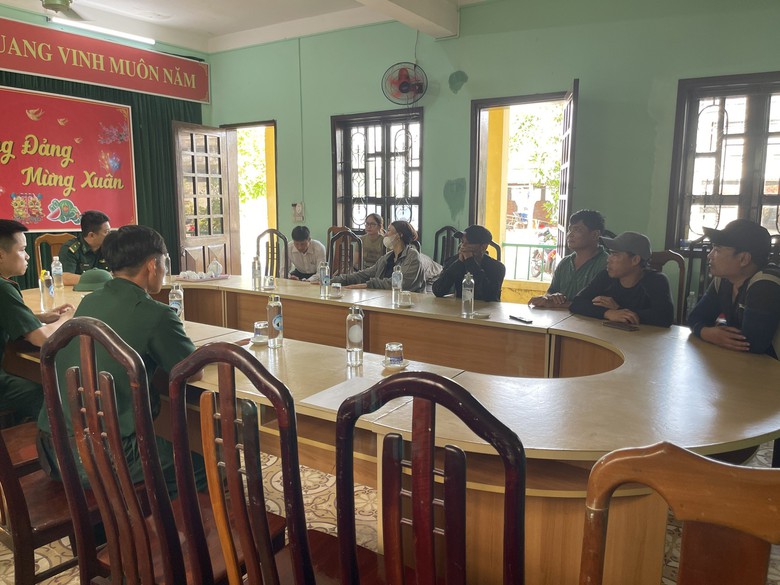 B&igrave;nh ga ph&aacute;t nổ, một t&agrave;u c&aacute; bị thi&ecirc;u rụi tr&ecirc;n v&ugrave;ng biển Quảng Trị- Ảnh 2.