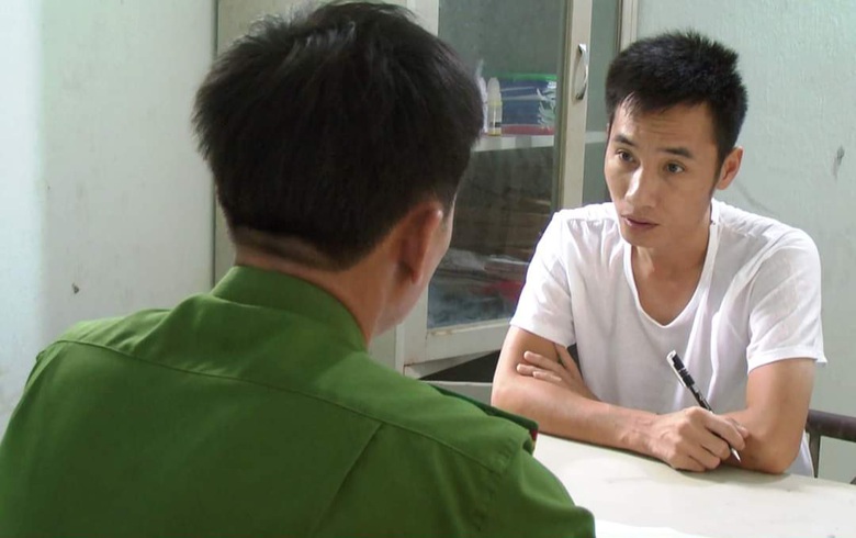 Thanh ni&ecirc;n thu&ecirc; &ocirc; t&ocirc;, l&agrave;m giấy tờ giả để mang đi cầm đồ- Ảnh 1.