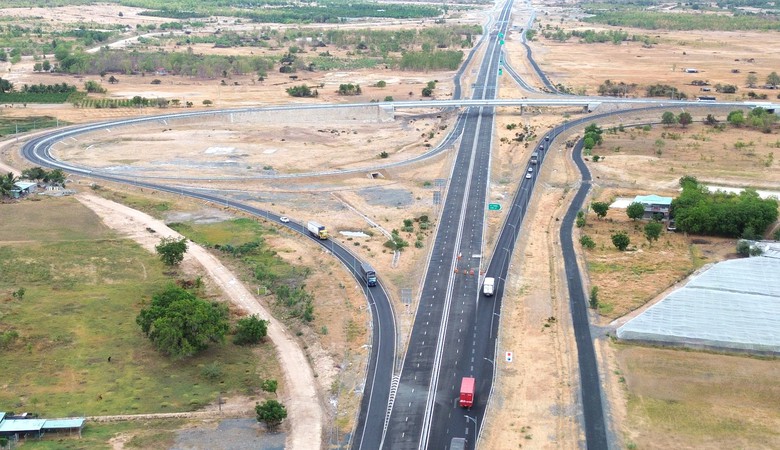 Sắp mở thầu chọn nhà đầu tư 2 trạm dừng nghỉ cao tốc Vĩnh Hảo - Phan Thiết- Ảnh 2. Sắp mở thầu chọn nhà đầu tư 2 trạm dừng nghỉ cao tốc Vĩnh Hảo - Phan Thiết- Ảnh 2.