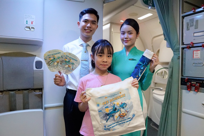 Vietnam Airlines h&eacute; lộ h&igrave;nh ảnh mascot ngộ nghĩnh 
tr&ecirc;n những chuyến bay 1/6
- Ảnh 4.