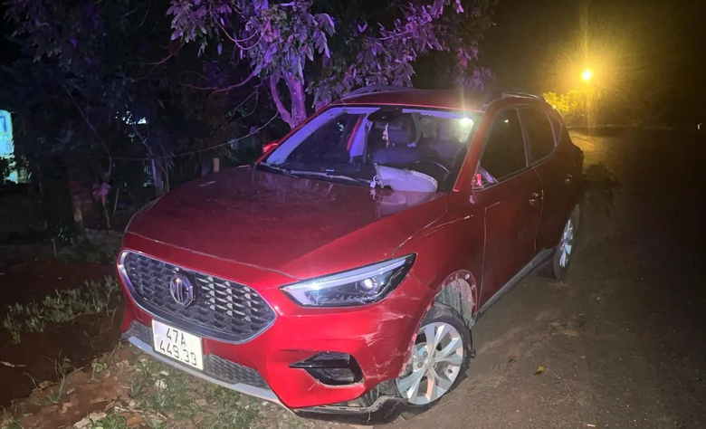 Gia Lai: Vi phạm nồng độ cồn, t&agrave;i xế bỏ chạy khi g&acirc;y tai nạn- Ảnh 1.