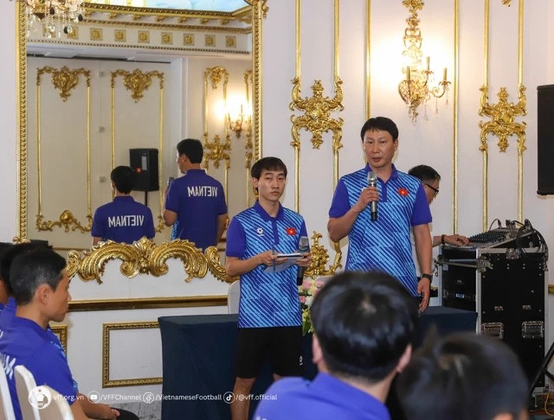 HLV Kim Sang-sik hết lời khen ngợi điều n&agrave;y của cầu thủ Việt Nam- Ảnh 1.
