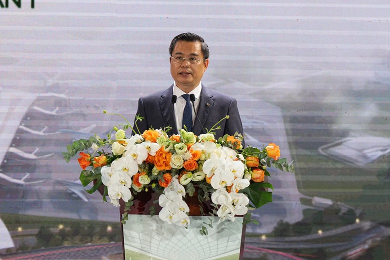 3 ngân hàng lớn thu xếp 1,8 tỷ USD cho siêu sân bay Long Thành- Ảnh 5. 3 ngân hàng lớn thu xếp 1,8 tỷ USD cho siêu sân bay Long Thành- Ảnh 5.