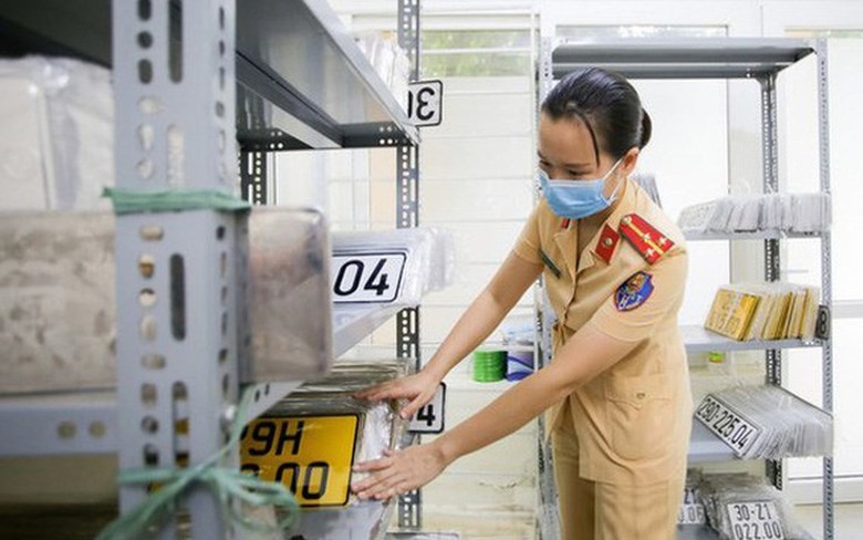 Từ 2025, bỏ quy định chủ xe phải đổi đăng k&yacute;, biển số khi chuyển cư tr&uacute; tỉnh kh&aacute;c- Ảnh 2.