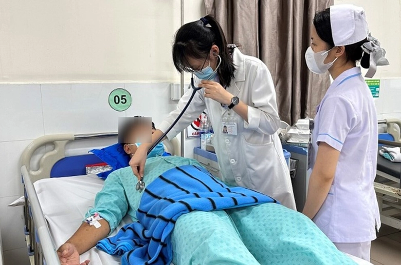 Bệnh huyết &aacute;p &acirc;m thầm tấn c&ocirc;ng người trẻ- Ảnh 1.