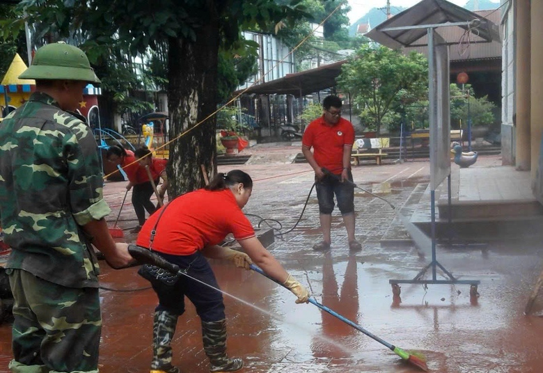 To&agrave;n cảnh hỗ trợ người d&acirc;n H&agrave; Giang khắc phục hậu quả mưa lũ lịch sử- Ảnh 3.