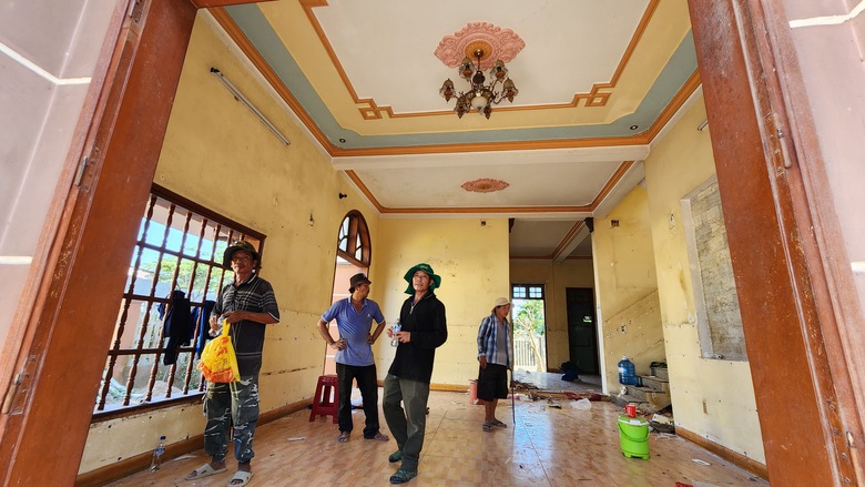 Cận cảnh gia chủ th&aacute;o dỡ căn biệt thự nhường đất l&agrave;m cao tốc- Ảnh 3.