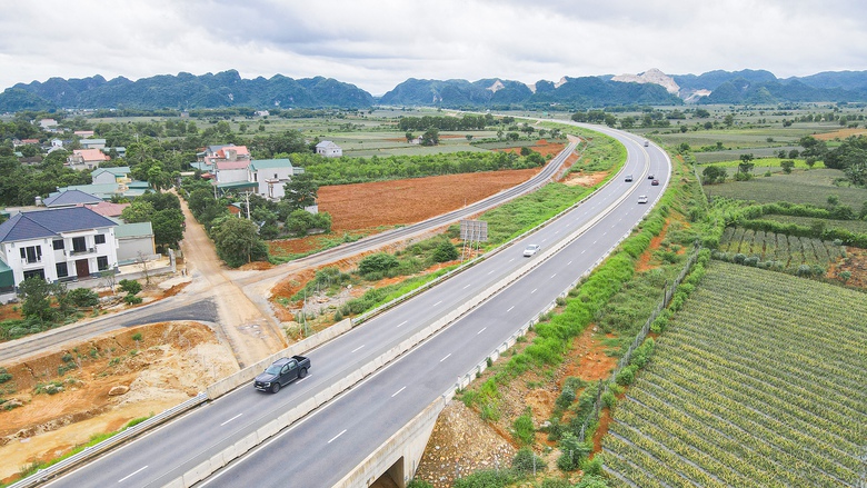 Huy động 250.000 tỷ mở rộng cao tốc c&aacute;ch n&agrave;o?- Ảnh 3.