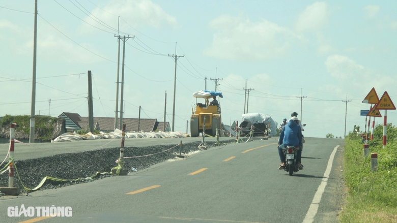 Tăng tốc thi c&ocirc;ng cao tốc qua C&agrave; Mau- Ảnh 1.