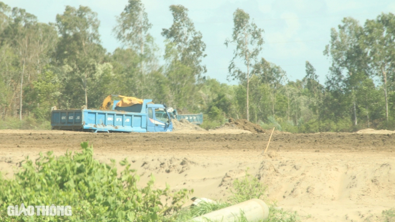 Tăng tốc thi c&ocirc;ng cao tốc qua C&agrave; Mau- Ảnh 5.