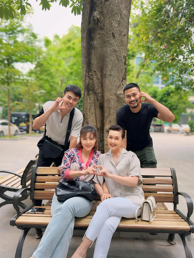 Diễn vi&ecirc;n Thanh Hương: T&ocirc;i lười y&ecirc;u chứ kh&ocirc;ng sợ y&ecirc;u- Ảnh 1.