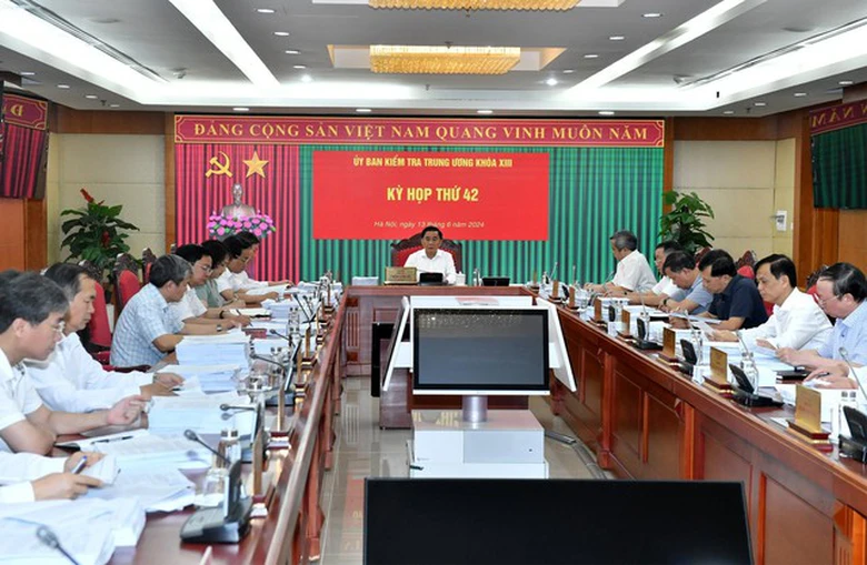 Kỷ luật nguy&ecirc;n Bộ trưởng, Ban c&aacute;n sự Đảng Bộ T&agrave;i ch&iacute;nh nhiệm kỳ 2016-2021- Ảnh 1.
