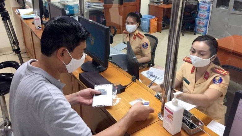 Bị trừ hết điểm, t&agrave;i xế phải l&agrave;m g&igrave; để được phục hồi bằng l&aacute;i?- Ảnh 3.
