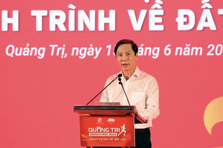 Khai mạc giải chạy H&agrave;nh tr&igrave;nh về đất lửa Quảng Trị 2024- Ảnh 1.