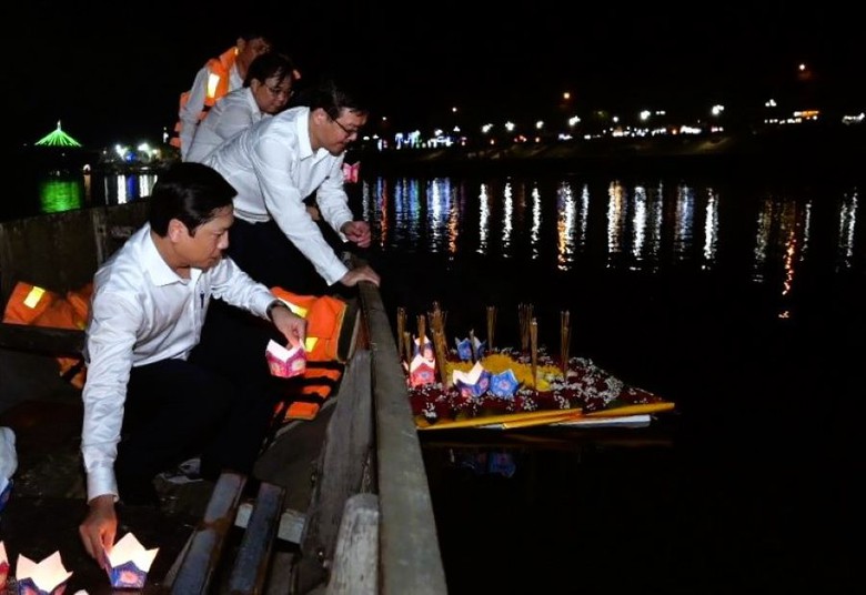 Khai mạc giải chạy H&agrave;nh tr&igrave;nh về đất lửa Quảng Trị 2024- Ảnh 3.