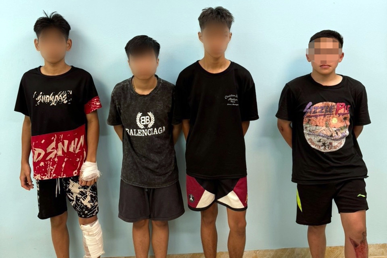 Bắt giữ qu&aacute;i xế trong nh&oacute;m lạng l&aacute;ch tr&ecirc;n cầu Nhật T&acirc;n- Ảnh 1.