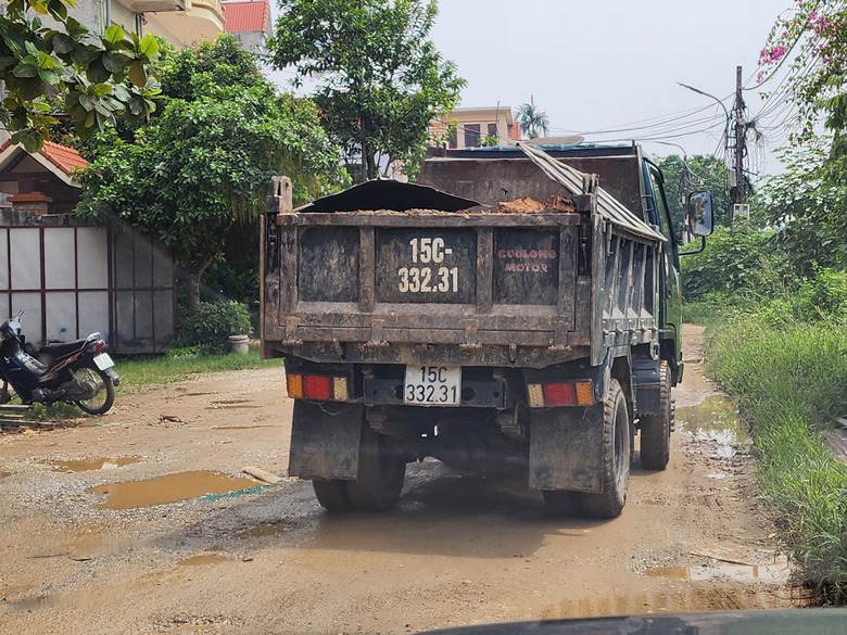 Vĩnh Phúc: Vướng 400m, dự án đường sau 15 năm vẫn chưa hoàn thiện- Ảnh 7. Vĩnh Phúc: Vướng 400m, dự án đường sau 15 năm vẫn chưa hoàn thiện- Ảnh 7.