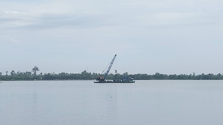 Khắc phục xong sự cố nứt mặt đường n&ocirc;ng th&ocirc;n khi khai th&aacute;c mỏ c&aacute;t ở Đồng Th&aacute;p- Ảnh 2.