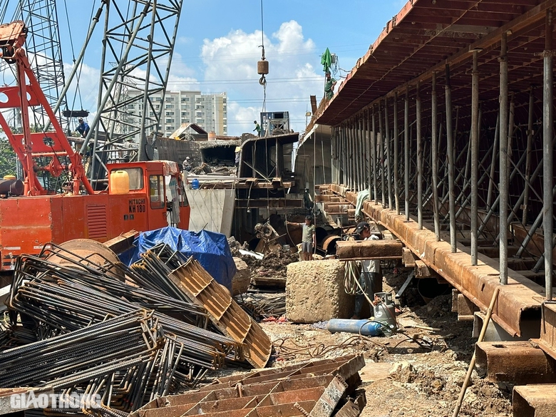 Cầu Nam L&yacute; đẩy nhanh tiến độ, th&ocirc;ng xe v&agrave;o th&aacute;ng 9- Ảnh 6.