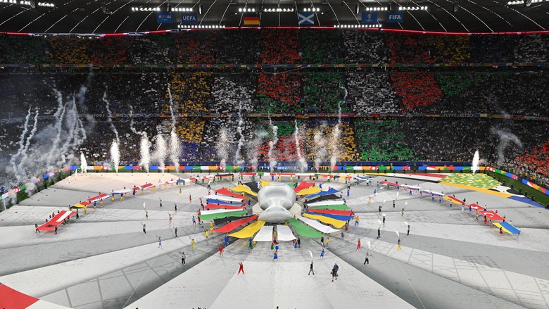 Cho&aacute;ng với doanh thu b&aacute;n lẻ tỷ USD tại EURO 2024- Ảnh 2.