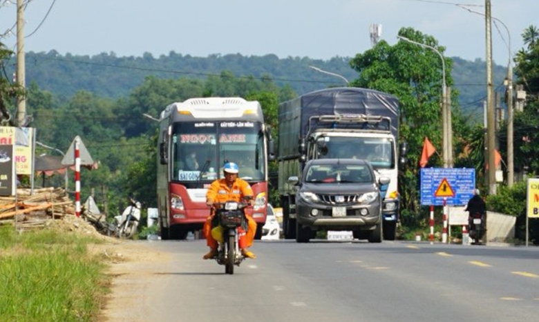 Y&ecirc;n t&acirc;m nhường đất l&agrave;m cao tốc Dầu Gi&acirc;y - T&acirc;n Ph&uacute;- Ảnh 2.