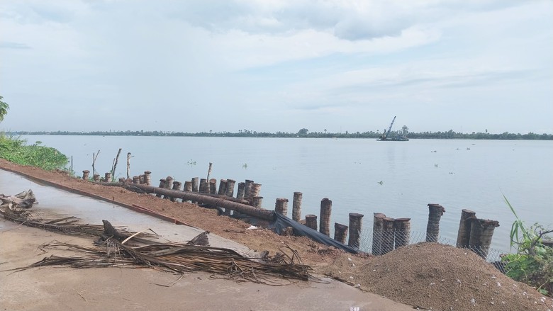 Đồng Th&aacute;p l&yacute; giải chưa n&acirc;ng c&ocirc;ng suất khai th&aacute;c c&aacute;c mỏ c&aacute;t phục vụ cao tốc- Ảnh 3.