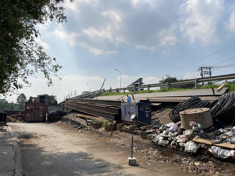 Chậm giải ph&oacute;ng mặt bằng dự &aacute;n n&acirc;ng tĩnh kh&ocirc;ng 4 cầu ở Cần Thơ: Địa phương n&oacute;i g&igrave;?- Ảnh 1.