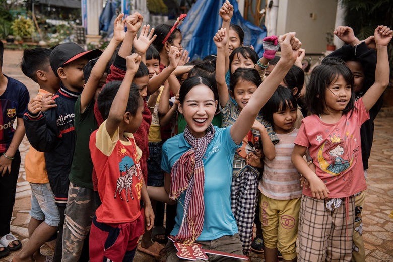 Sinh nhật tuổi 23, hoa hậu Bảo Ngọc ước muốn cống hiến cả thanh xu&acirc;n cho hoạt động x&atilde; hội- Ảnh 4.