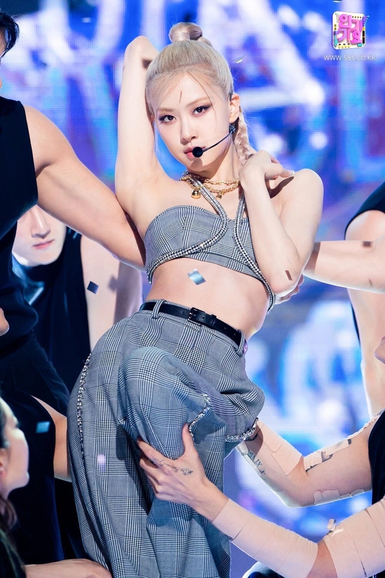 N&oacute;ng: Ros&eacute; (BlackPink) đầu qu&acirc;n cho &ldquo;ph&ugrave; thủy &acirc;m nhạc&rdquo; Teddy- Ảnh 2.