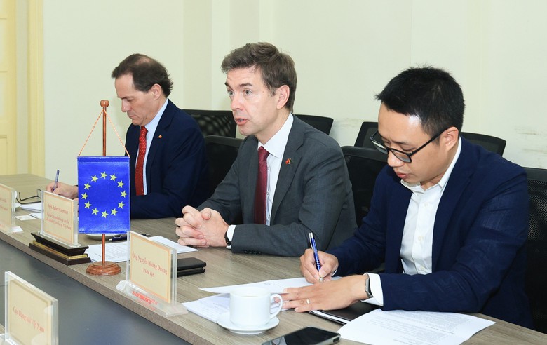 Tăng cường hợp t&aacute;c Việt Nam - EU trong chuyển đổi xanh lĩnh vực giao th&ocirc;ng- Ảnh 3.