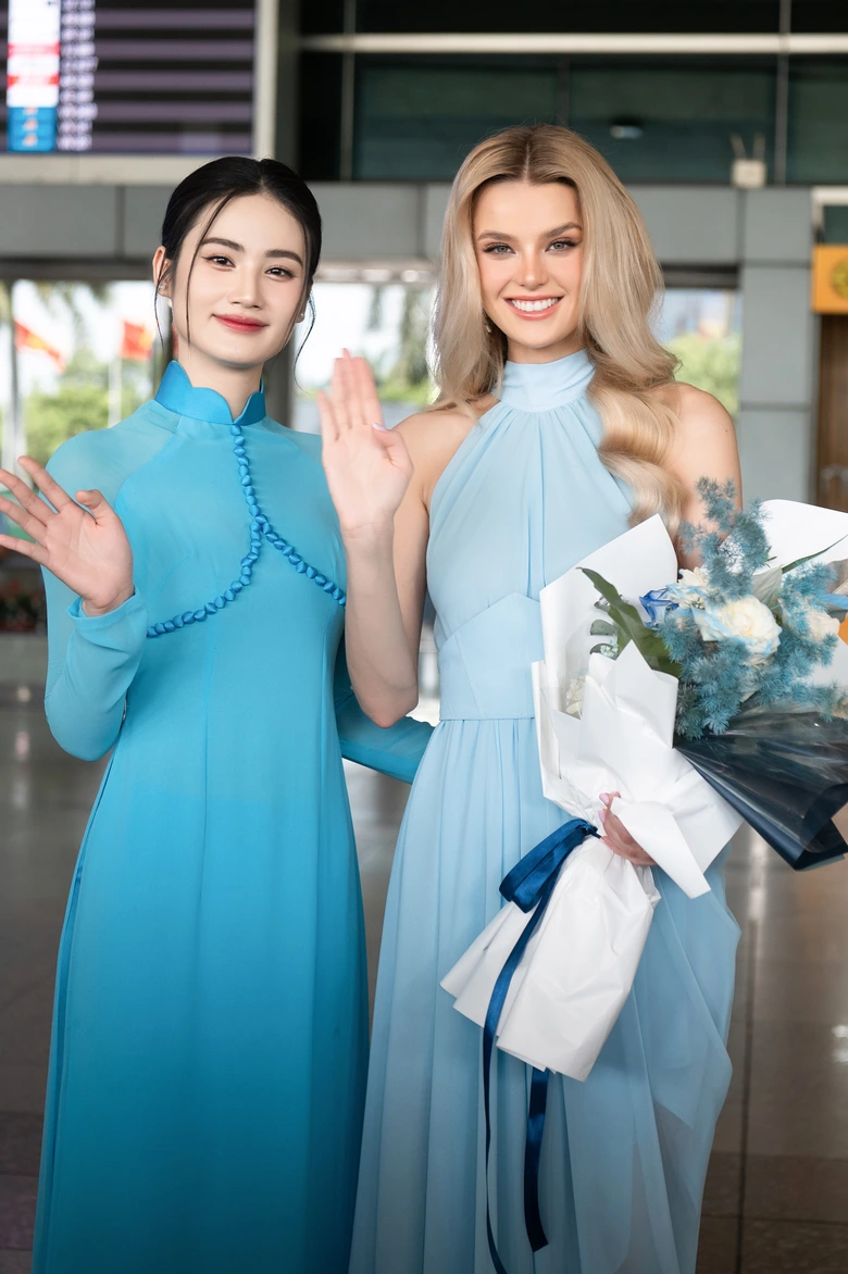 &ldquo;B&uacute;p b&ecirc; sống" Miss World 2024 Krystina Pyszkova đọ d&aacute;ng b&ecirc;n hoa hậu &Yacute; Nhi- Ảnh 5.