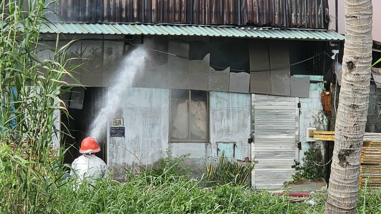 Ch&aacute;y xưởng l&agrave;m bột nhang, nhiều c&ocirc;ng nh&acirc;n th&aacute;o chạy, một người thiệt mạng- Ảnh 2.