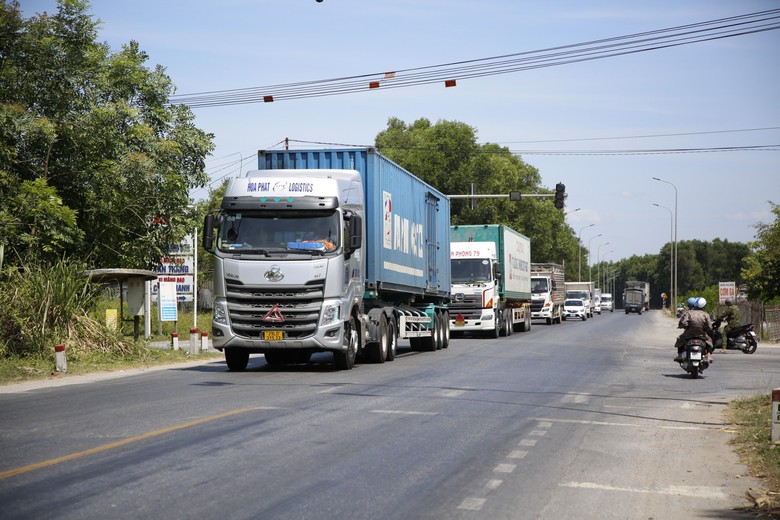 Nguy cơ xảy ra TNGT khi đ&egrave;n t&iacute;n hiệu giao th&ocirc;ng dừng hoạt động- Ảnh 1.