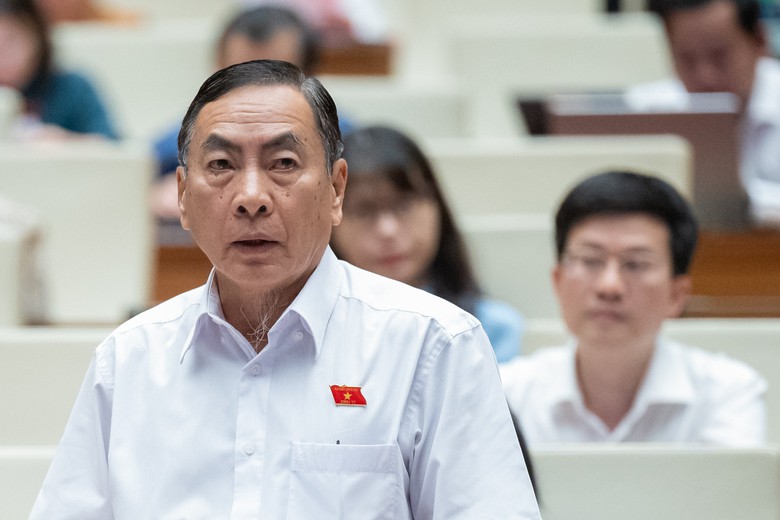 Đại biểu Quốc hội: Cần c&oacute; "đường cao tốc" trong x&acirc;y dựng thể chế- Ảnh 3.