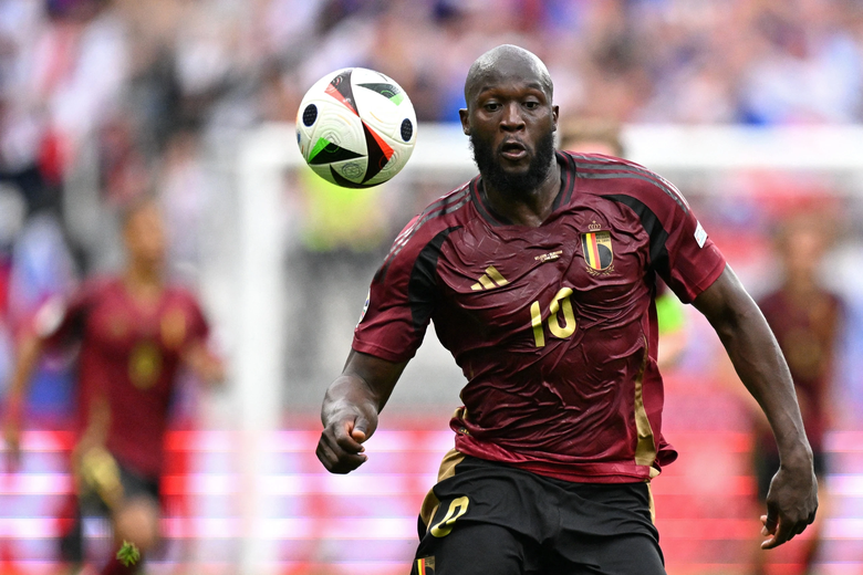 Đội h&igrave;nh ra s&acirc;n Bỉ vs Romania: Lukaku lấy c&ocirc;ng chuộc tội?- Ảnh 1.