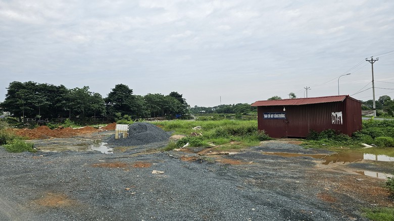 H&agrave; Nội: D&acirc;n khổ v&igrave; dự &aacute;n đường li&ecirc;n th&ocirc;n thi c&ocirc;ng ẩu- Ảnh 4.