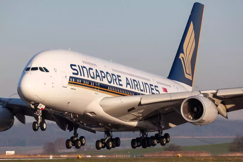 Singapore Airlines, qu&aacute;n qu&acirc;n giải thưởng "H&atilde;ng h&agrave;ng kh&ocirc;ng Tốt nhất Thế giới" năm 2023, xếp thứ hai trong danh s&aacute;ch h&atilde;ng bay tốt nhất thế giới năm nay. (Ảnh: Travel News)