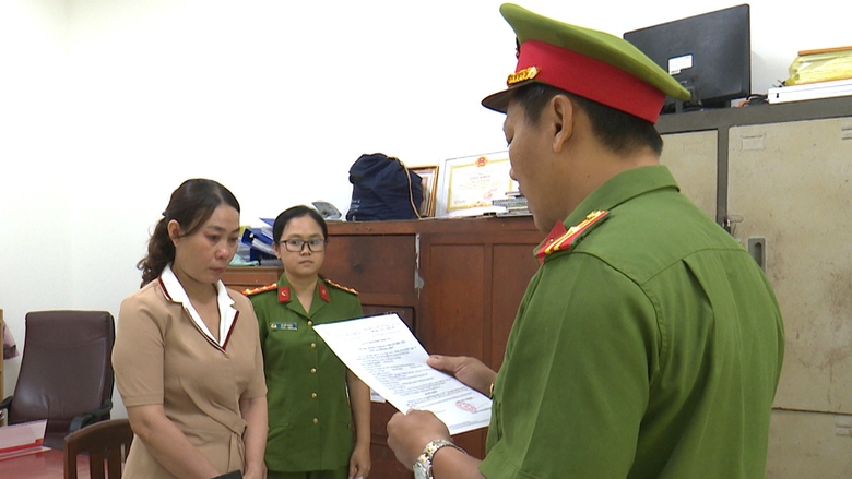 Bắt giữ chủ hụi lừa đảo gần 4 tỷ đồng ở Bạc Li&ecirc;u- Ảnh 1.