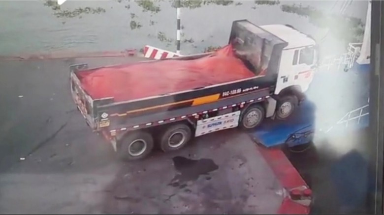 Đồng Th&aacute;p tăng cường xử l&yacute; vi phạm tại những bến kh&aacute;ch ngang s&ocirc;ng- Ảnh 1.